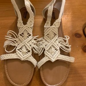 Mossimo Macrame Sandals size 10 sandals